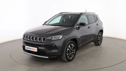Usado Jeep Compass Limited 131 CV (96 kW) 2021 Gris SUV