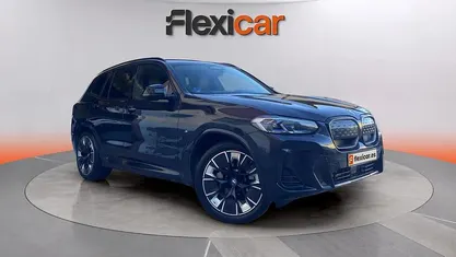 Usado BMW iX3 M Sport 210 kW (286 CV) 2022 Negro SUV