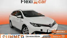 Usado 2019 Toyota Auris Hybrid Active Familiar | 16.790 € (Precio justo)