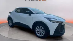 Blanco Nuevo 2025 Toyota C-HR Active SUV | 26.990 € (Super precio)