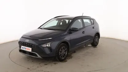 Usado Hyundai Bayon Pure 84 CV (61 kW) 2022 Gris SUV