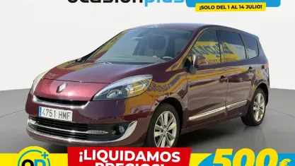 Usado Renault Scénic III Privilege 130 CV (95 kW) 2012 Rojo Monovolumen