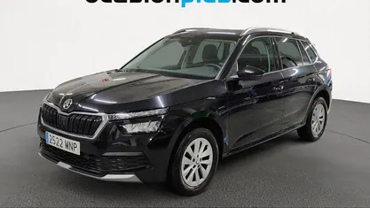 Usado Skoda Kamiq Ambition 110 CV (80 kW) 2024 Negro SUV