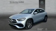 Gris / plateado Usado 2021 Mercedes GLA220 AMG line SUV | 31.990 € (Precio justo)