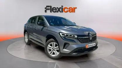 Begagnad Renault Austral Equilibre 140 HK (102 kW) 2023 Grå SUV