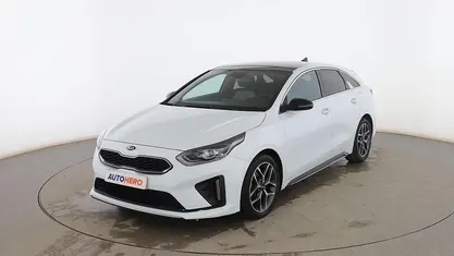 Usado Kia ProCeed GT-Line 120 CV (88 kW) 2021 Blanco Familiar
