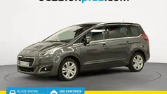 Gris Usado 2016 Peugeot 5008 Style Monovolumen | 9980 € (Buen precio)