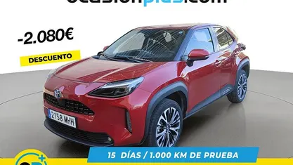 Occasion Toyota Yaris Hybrid Style 116 PK (85 kW) 2023 Rood Pickup