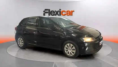 Usado VW Polo Advance 80 CV (58 kW) 2018 Negro Utilitario