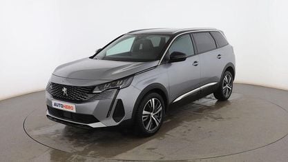 Używany Peugeot 5008 Allure 131 KM (96 kW) 2021 Szary SUV