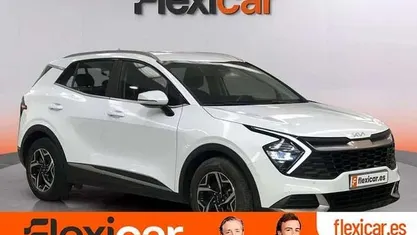 Usado Kia Sportage 136 CV (100 kW) 2023 Blanco SUV