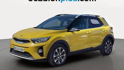 Käytetty Kia Stonic 101 HP (74 kW) 2019 Musta Katumaasturi