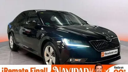 Gris Usado 2018 Skoda Superb Style Berlina | 15.990 € (Precio justo)