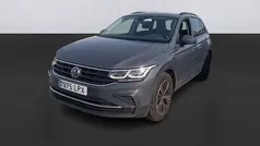 Gris / plata Usado 2021 VW Tiguan Life SUV | 26.700 € (Buen precio)