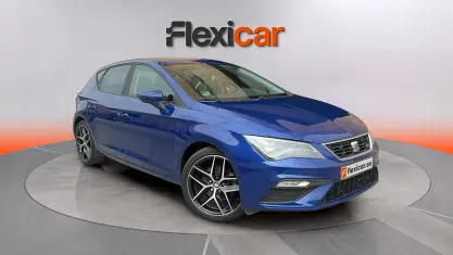 Usado Seat Leon FR 130 CV (95 kW) 2019 Azul Berlina