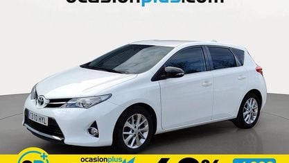 Occasion Toyota Auris Active 90 PK (66 kW) 2014 Wit Hatchback