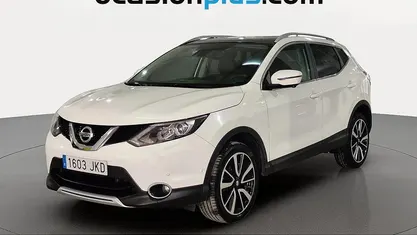 Usado Nissan Qashqai Premium Edition 163 CV (119 kW) 2015 Blanco SUV