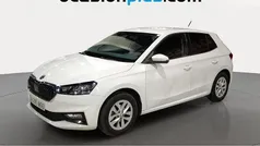 Blanco Usado 2024 Skoda Fabia Selection Utilitario | 14.446 € (Buen precio)