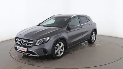 Blanco Usado 2019 Mercedes GLA180 Urban SUV | 20.799 € (Precio justo)