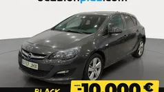 Usado 2015 Opel Astra Excellence Utilitario | 8490 € (Precio justo)