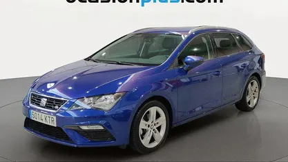 Usado Seat Leon FR 150 CV (110 kW) 2019 Azul Monovolumen