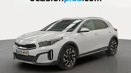Usado Kia XCeed 101 CV (74 kW) 2025 Blanco SUV