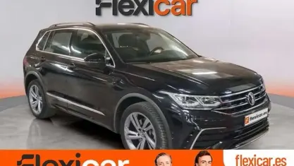 Begagnad VW Tiguan R-line 245 HK (180 kW) 2021 Svart SUV