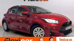Usado 2023 Toyota Yaris Hybrid Active Utilitario | 16.990 € (Super precio)