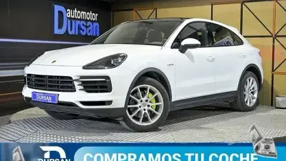 Usado Porsche Cayenne E-Hybrid 462 CV (339 kW) 2022 Blanco SUV