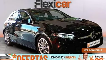 Usado Mercedes A180 116 CV (85 kW) 2019 Negro Utilitario