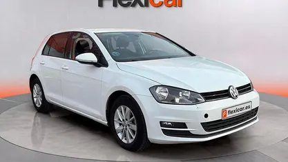 Usado 2016 VW Golf Advance Berlina | 13.690 € (Precio justo)
