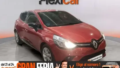 Usado Renault Clio IV LIMITED 90 CV (66 kW) 2018 Amarillo Utilitario