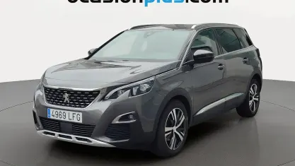 Usado Peugeot 5008 GT-line 131 CV (96 kW) 2020 Gris plata SUV