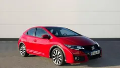 Rojo Usado 2016 Honda Civic Elegance Berlina | 15.000 € (Buen precio)