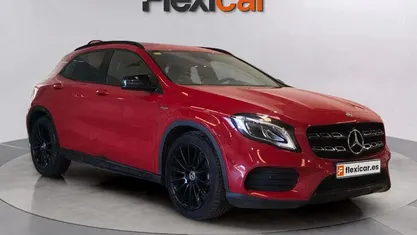 Usado Mercedes GLA180 122 CV (89 kW) 2020 SUV