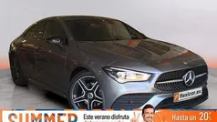 Gris / plata Usado 2023 Mercedes CLA180 Berlina | 32.490 € (Precio justo)