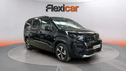 Usado Peugeot Rifter GTi 131 CV (96 kW) 2025 Monovolumen