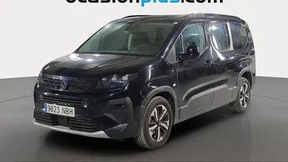 Usado 2025 Peugeot Rifter GT Monovolumen | 26.864 € (Precio justo)