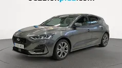 Gris Usado 2023 Ford Focus ST-Line Utilitario | 16.355 € (Buen precio)