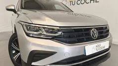 Gris Usado 2021 VW Tiguan Life SUV | 21.900 € (Buen precio)