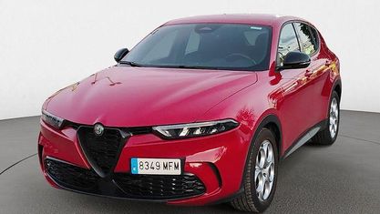 Usado Alfa Romeo Tonale Sprint 131 HP (96 kW) 2023 Vermelho SUV