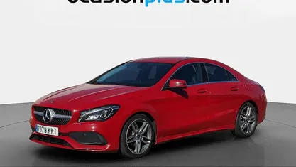 Usado Mercedes CLA200 AMG 136 CV (100 kW) 2018 Berlina