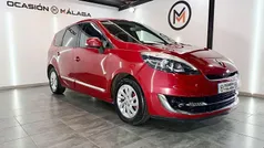 Rojo Usado 2012 Renault Scénic III Dynamique Monovolumen | 6900 € (Precio justo)