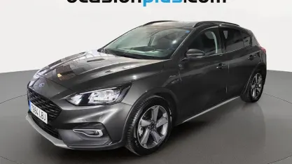 Usado Ford Focus Active 125 CV (91 kW) 2019 Gris Utilitario