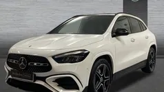 Blanco polar Usado 2024 Mercedes GLA200 AMG line SUV | 45.900 € (Precio justo)