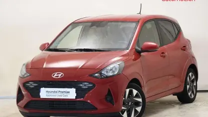 Usado Hyundai i10 64 CV (47 kW) 2025 Rojo Utilitario