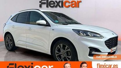 Usado Ford Kuga ST-Line 150 CV (110 kW) 2022 Blanco SUV