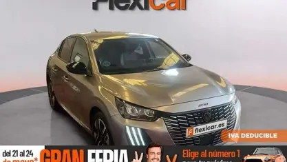 Usado Peugeot 208 Allure 101 CV (74 kW) 2025 Gris Utilitario