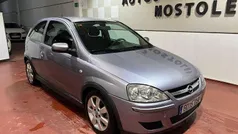 Azul Usado 2005 Opel Corsa Sport Utilitario | 1995 € (Buen precio)