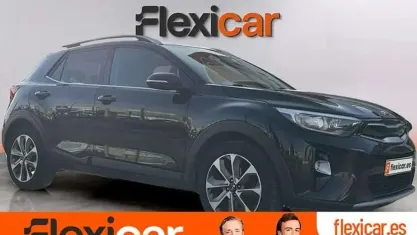 Usado Kia Stonic 110 CV (80 kW) 2018 Negro SUV